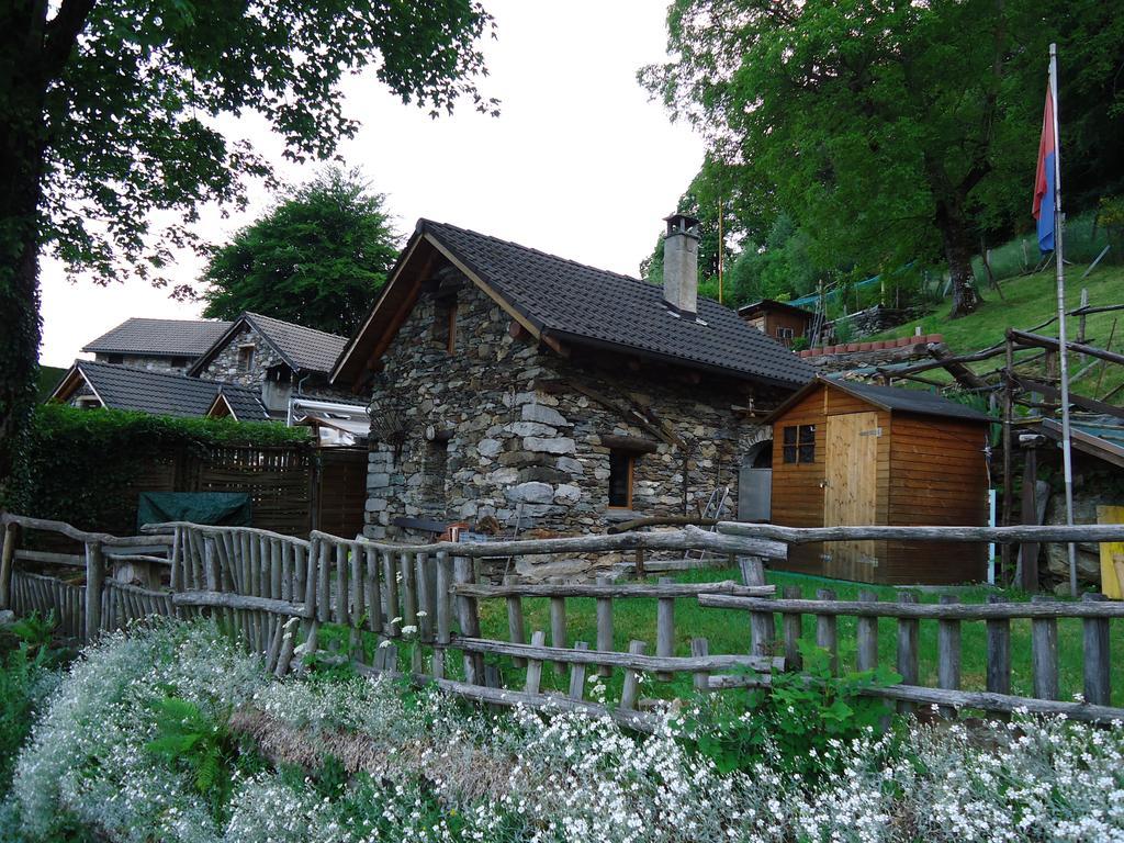 Villa Casa Poiana Ronco sopra Ascona Exterior foto